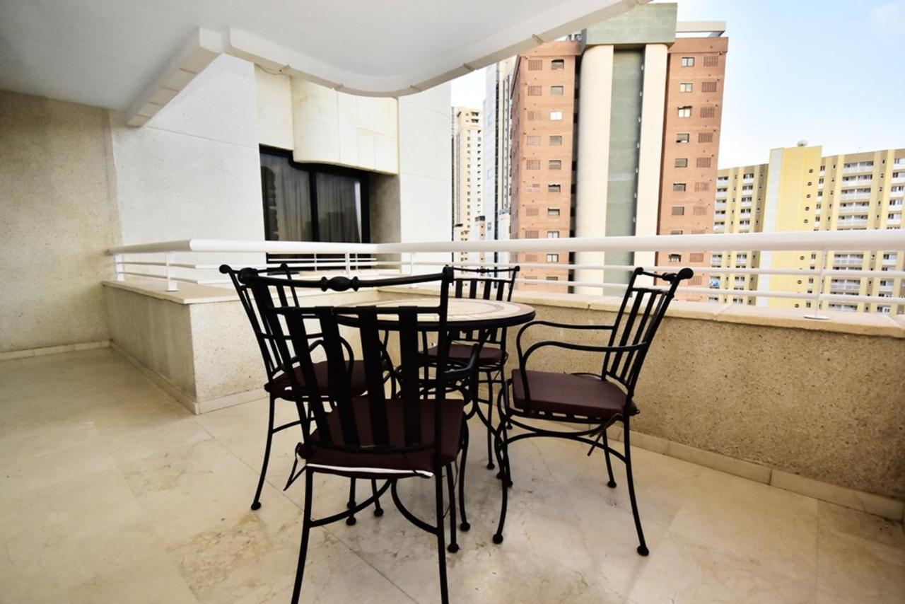 One Bedroom Appartement At Benidorm 700 M Away From The Beach With Sea View Shared Pool And Terrace Apartamento Benidorm