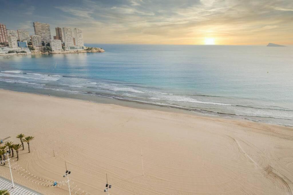 Sunbeach Yago 7 *