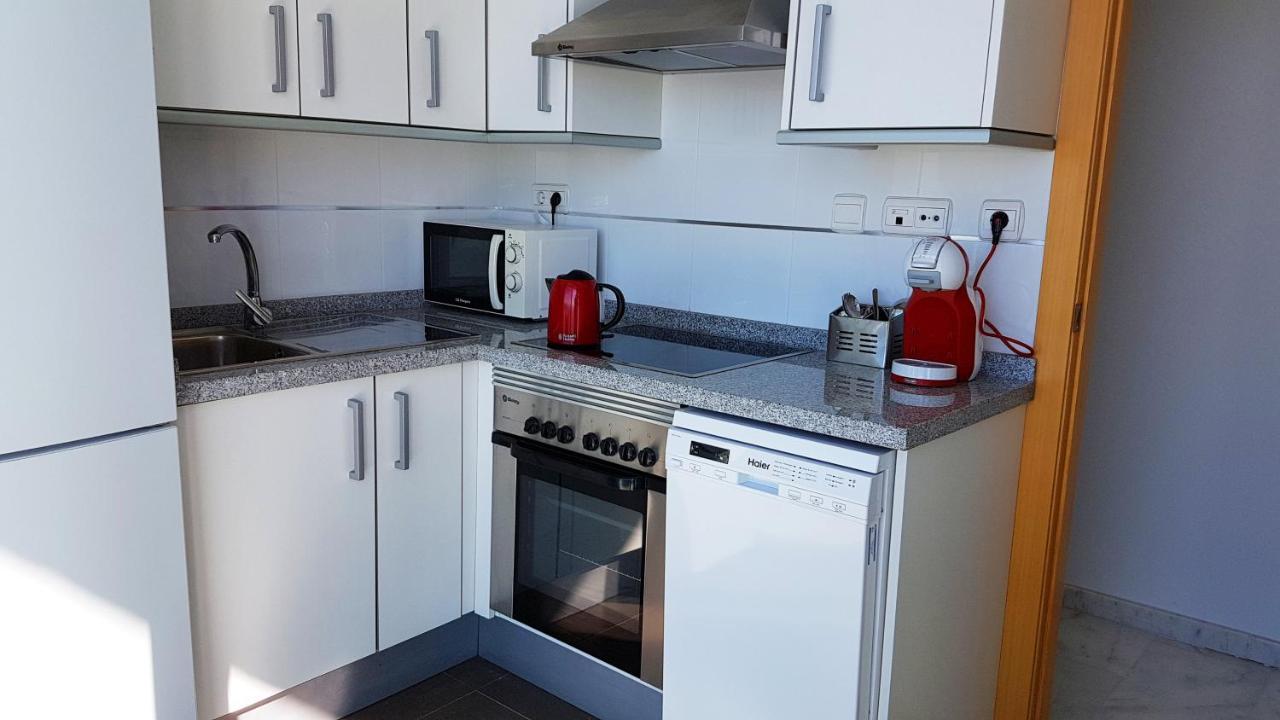 Apartamento De Lujo Con Terraza Privada Y Vistas Al Mar En Torre Lúgano