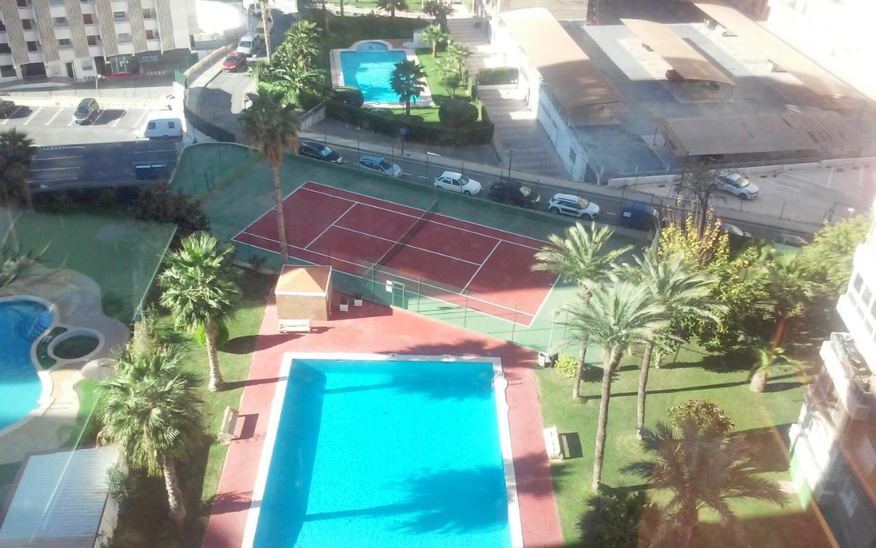 Apartamento Alteanos, Centrico Y Confortable, Soleado, Con Piscina Y Jardines, Tenis, Parking Exterior Comunitario, Y La Playa Andando 10 Min