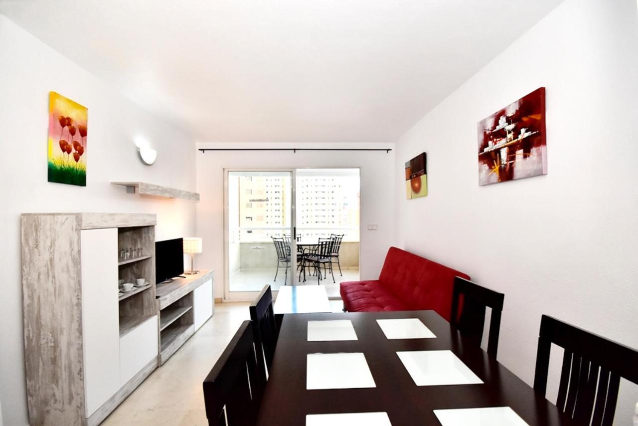 One Bedroom Appartement At Benidorm 700 M Away From The Beach With Sea View Shared Pool And Terrace Apartamento *