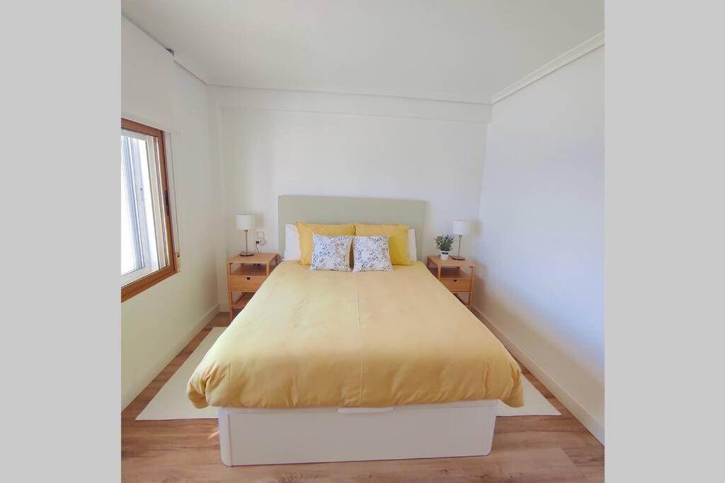 Adela Apartment, Lujo En 1ª Línea De Playa Apartamento Benidorm
