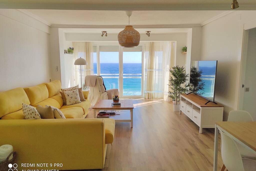 Adela Apartment, Lujo En 1ª Línea De Playa Apartamento