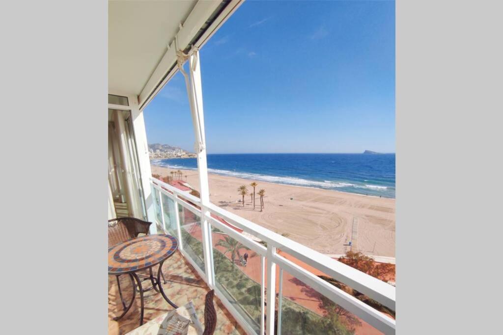 Adela Apartment, Lujo En 1ª Línea De Playa Apartamento Benidorm