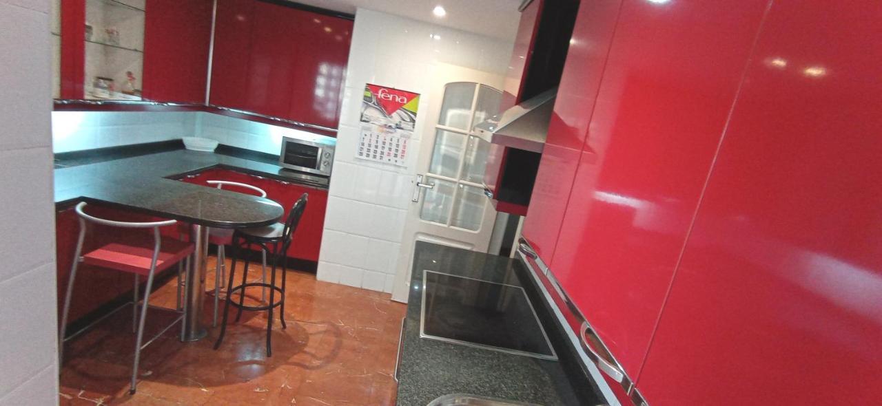 Apartamento Alteanos, Centrico Y Confortable, Soleado, Con Piscina Y Jardines, Tenis, Parking Exterior Comunitario, Y La Playa Andando 10 Min *