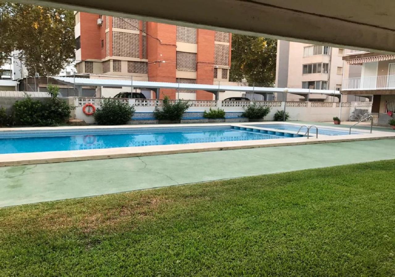 Apartamento Nervion, C - Bajo 8 *