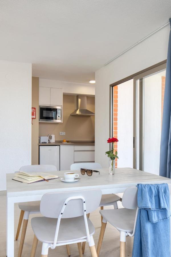 Apartahotel Bcl Levante Lux