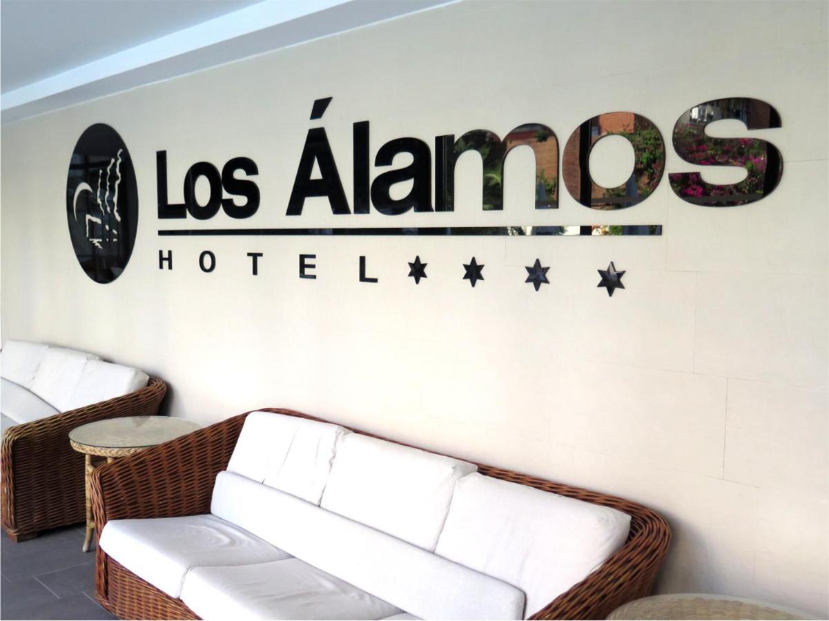 álamos 4*