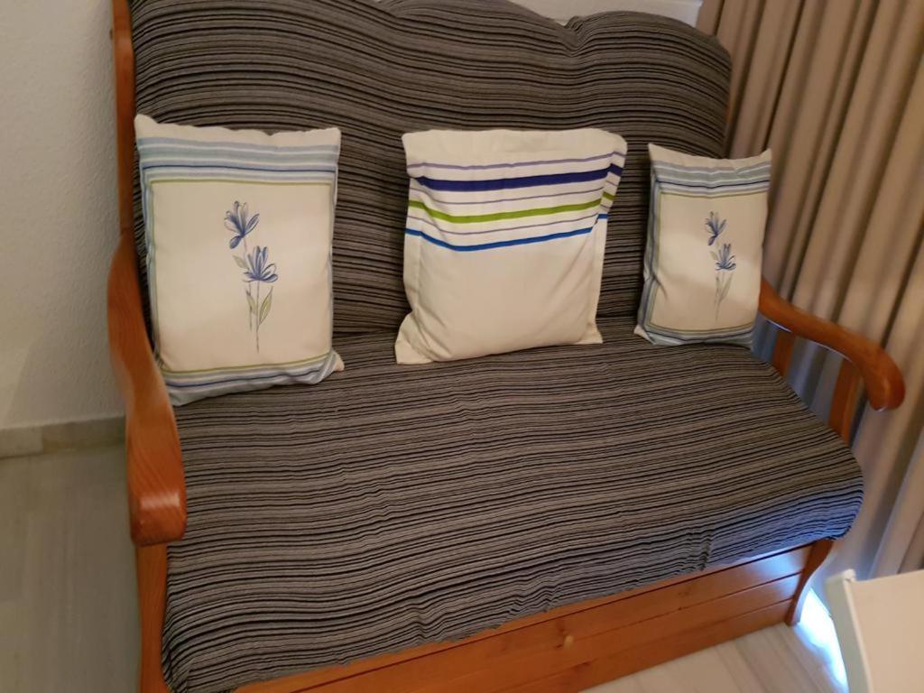 1ªlinea 4-5 Pax Wifi-benidorm1hab Y 2 Sofas, Aire, Playa Levante Cachirulo Benidorm