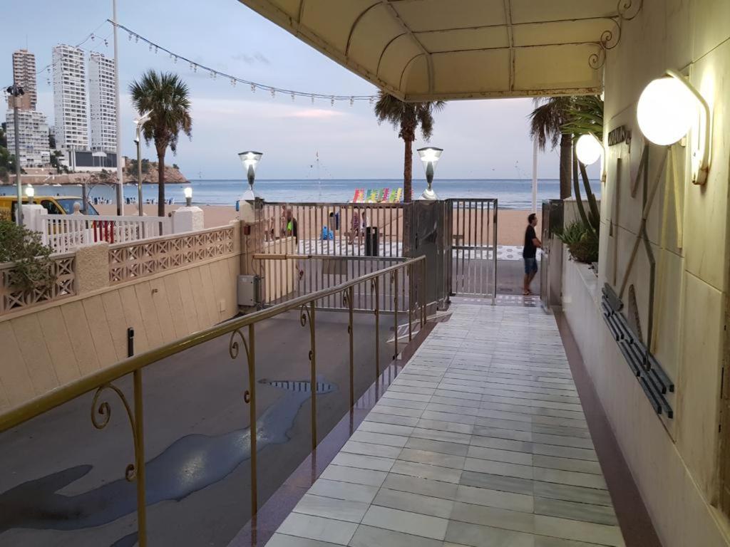 1ªlinea 4-5 Pax Wifi-benidorm1hab Y 2 Sofas, Aire, Playa Levante Cachirulo Benidorm