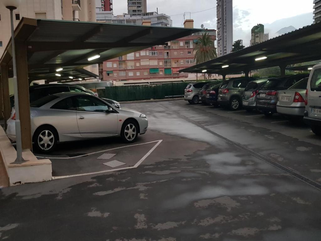 1ªlinea 4-5 Pax Wifi-benidorm1hab Y 2 Sofas, Aire, Playa Levante Cachirulo *