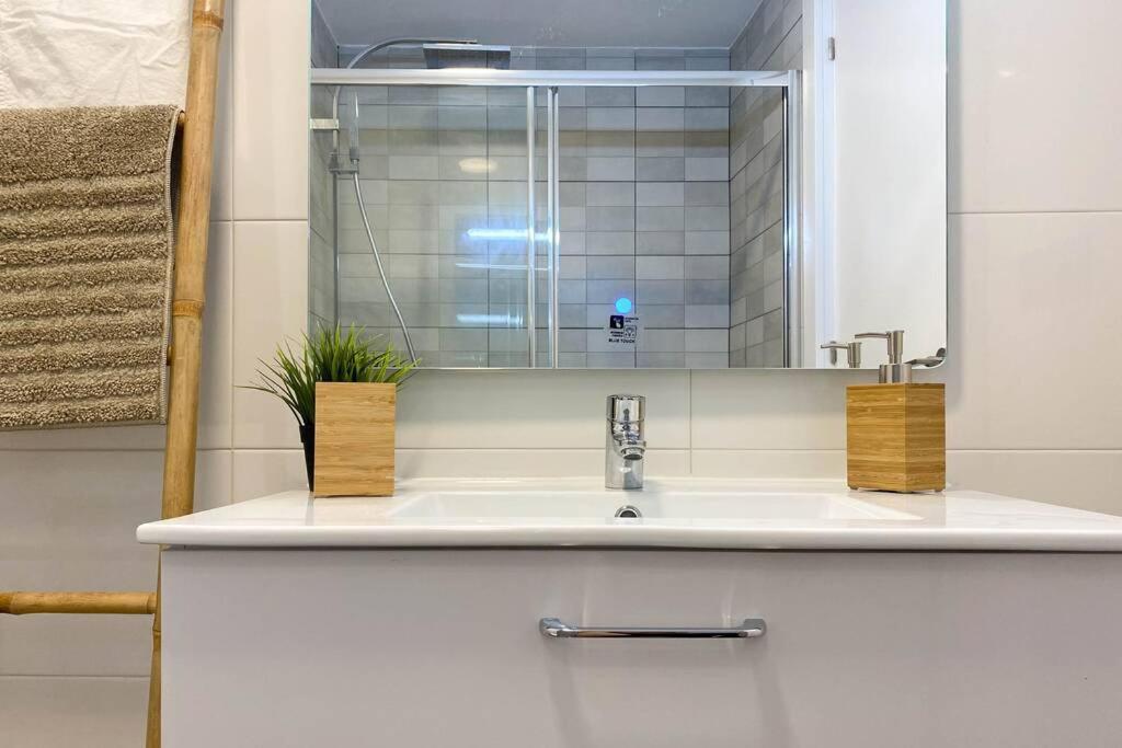 Moderno Apartamento Céntrico Con Piscina Apartamento