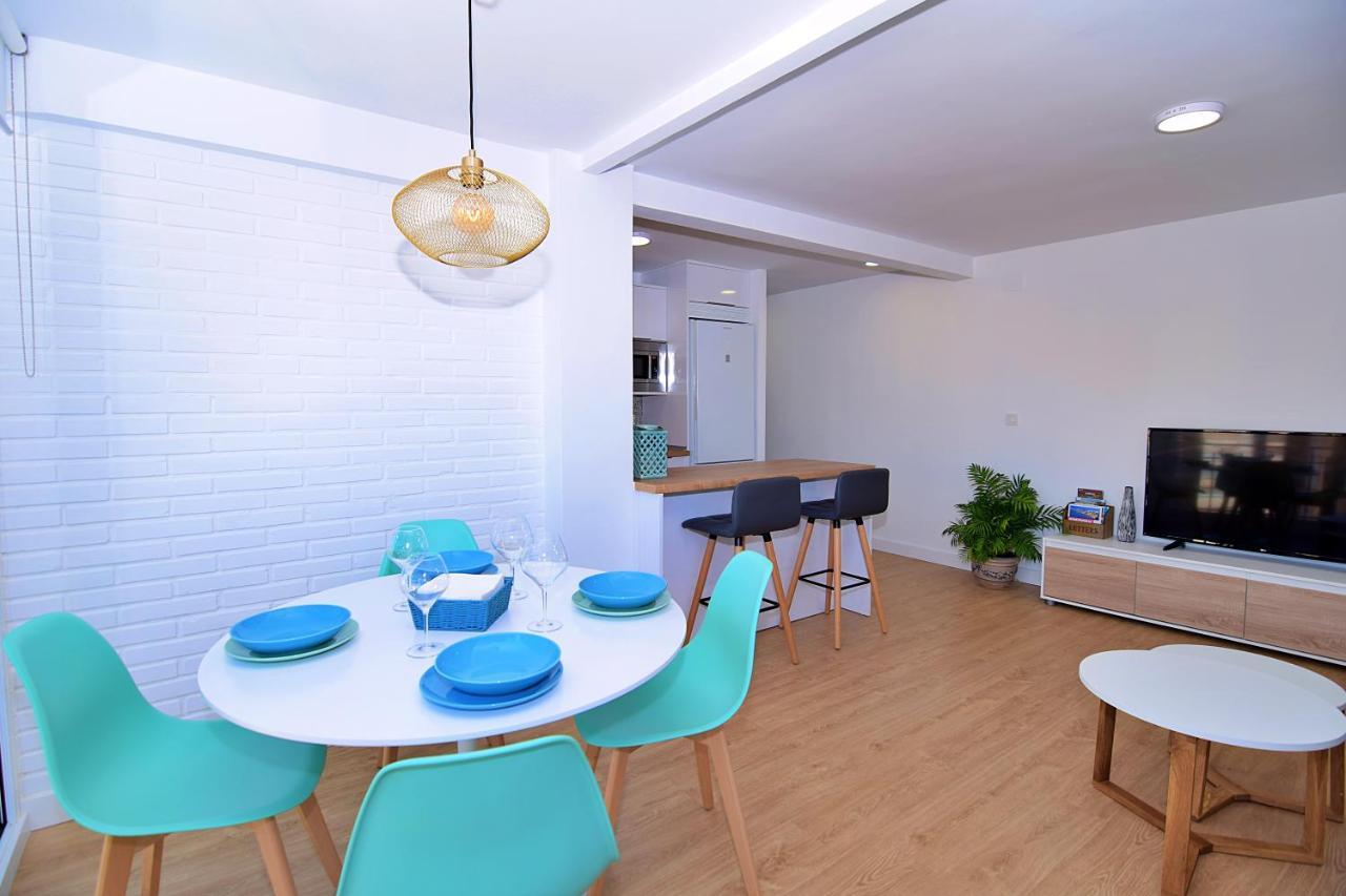 Apartamento 250m Playa/beach, Wifi, A/a, Smart Tv, Parking *
