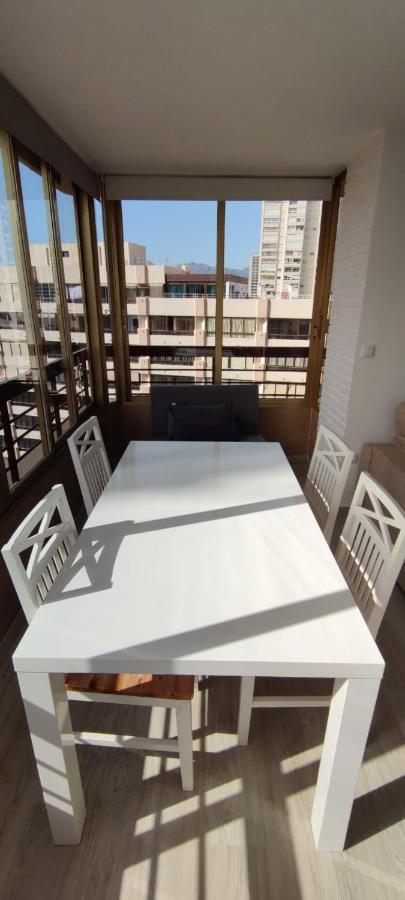 Precioso Apartamento Con Piscina Y Vistas Al Mar Mediterráneo. Apartamento Benidorm