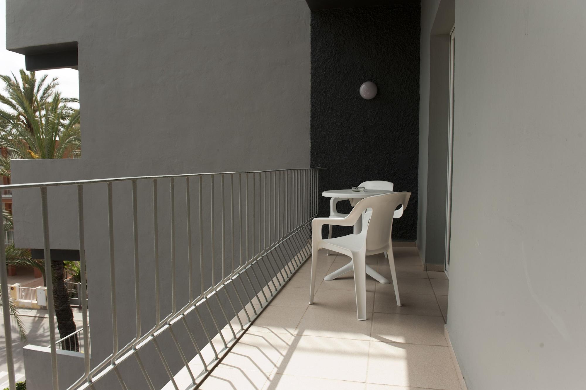 El Palmeral 3*