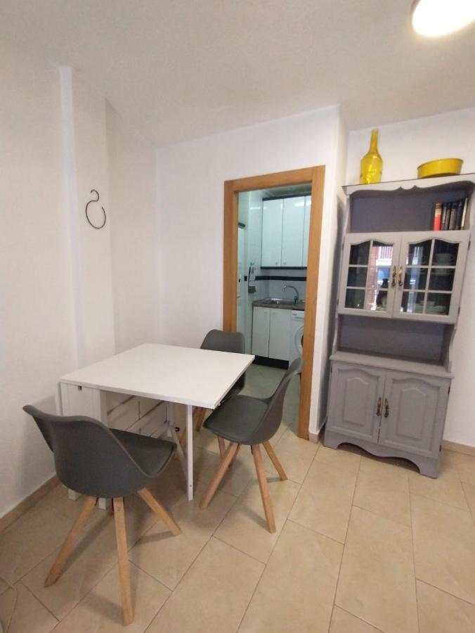Cosy Flat With Pool Access Benidorm