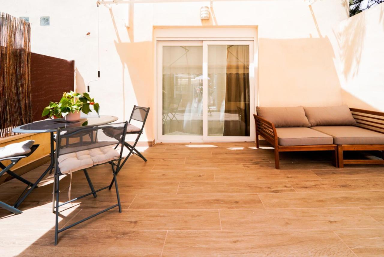 Con Terreno Privado - A 800m De Playa Poniente *