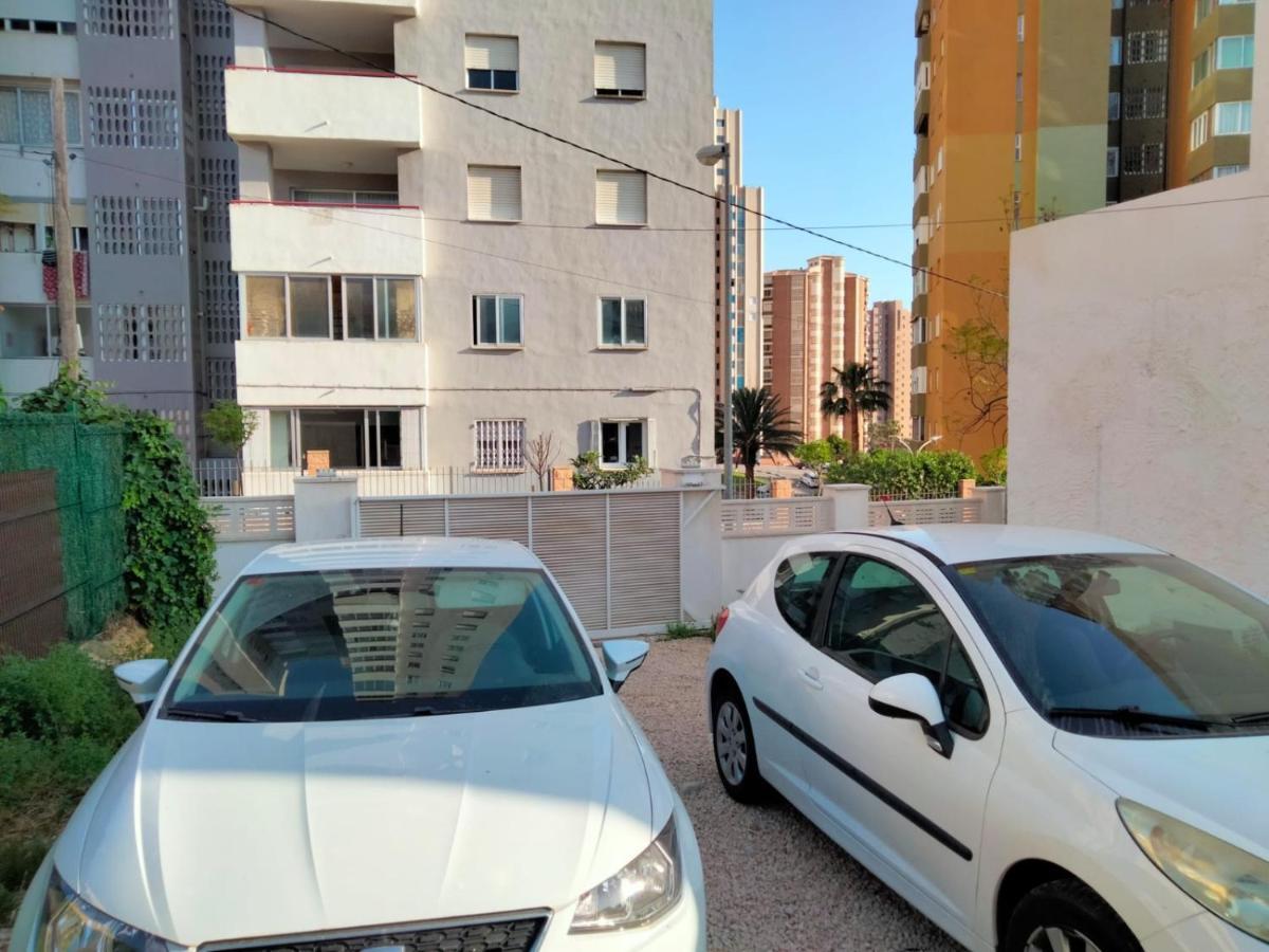 Con Terreno Privado - A 800m De Playa Poniente Сasa de vacaciones