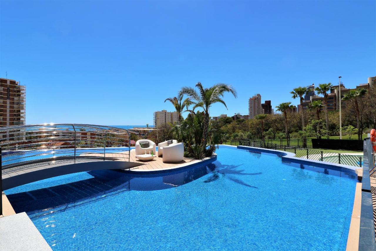 Sunset Drive 1-46 Poniente Beach