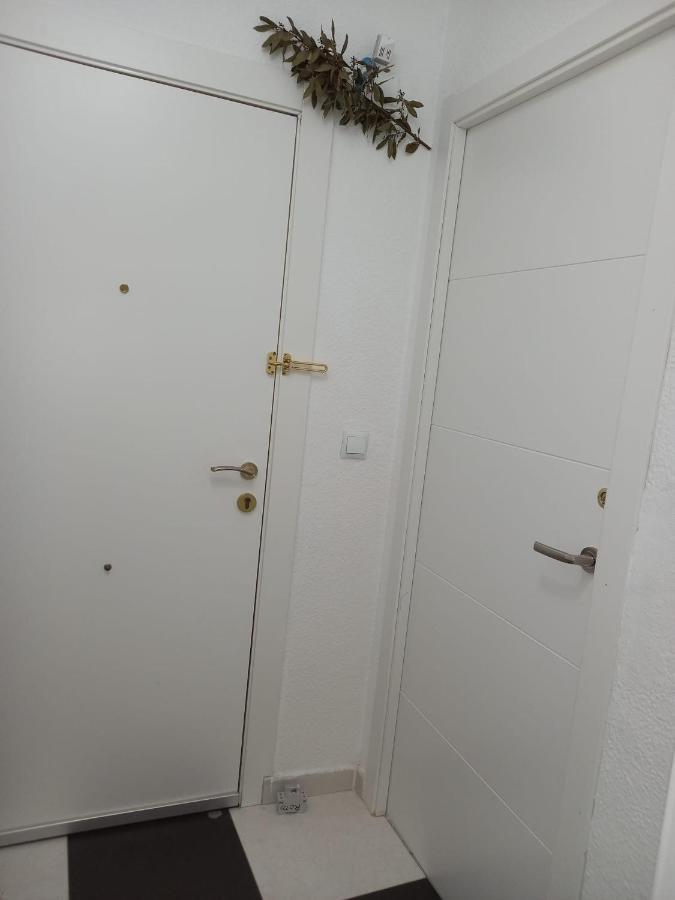 Estudio Sin Cocina En Apartamento *