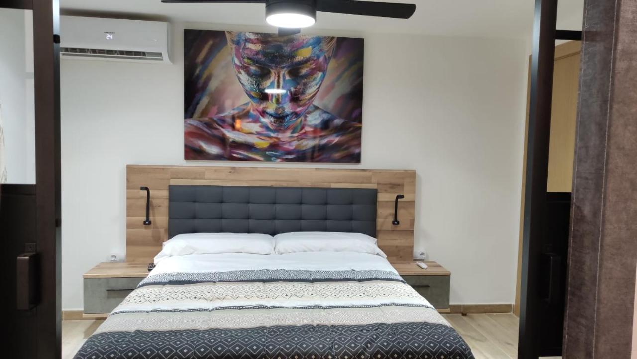 Solymar Poniente Recién Reformado A 3 Min De Playa Poniente Y Del Centro Parking Opcional Apartamento