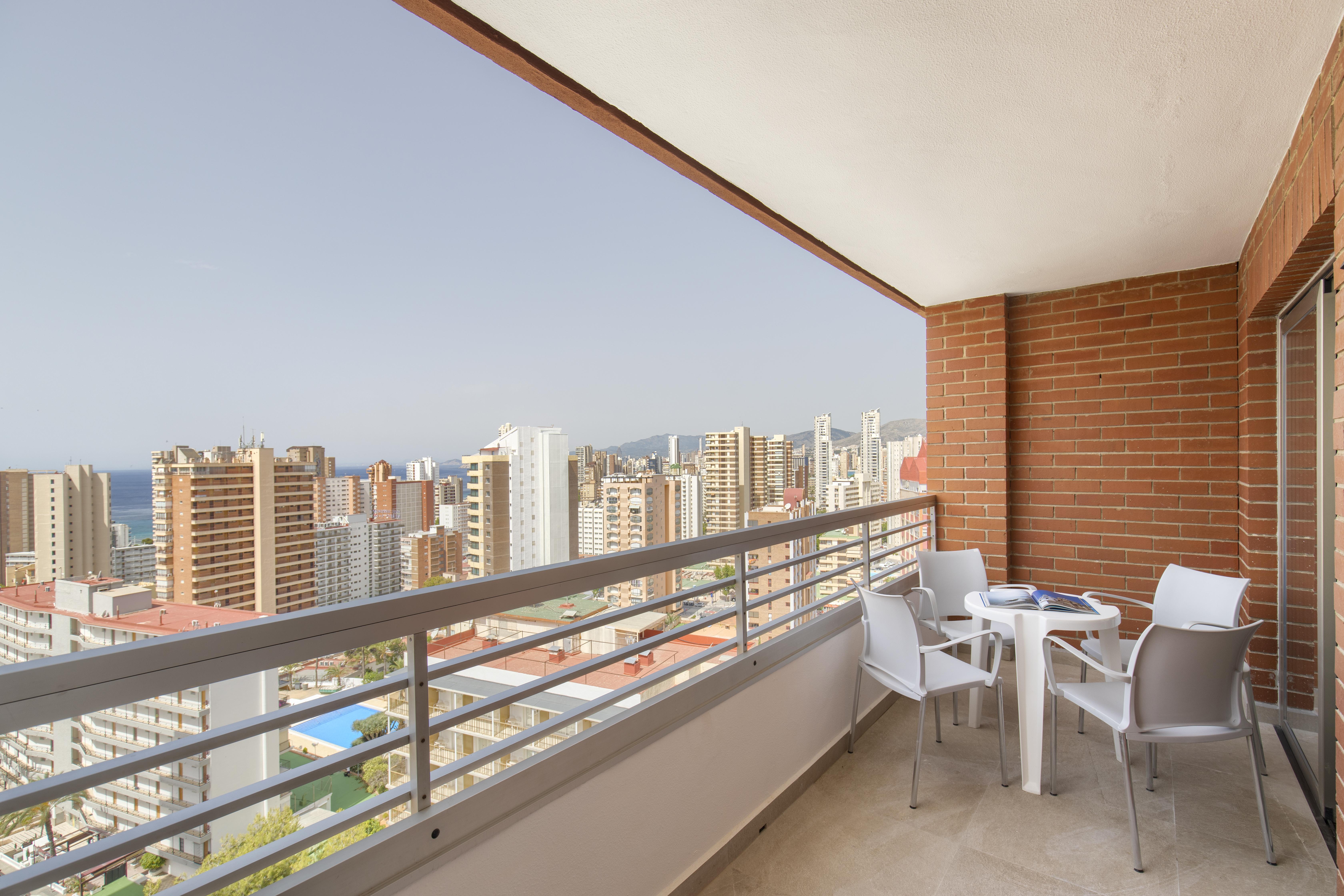 Bcl Levante Lux Apartahotel