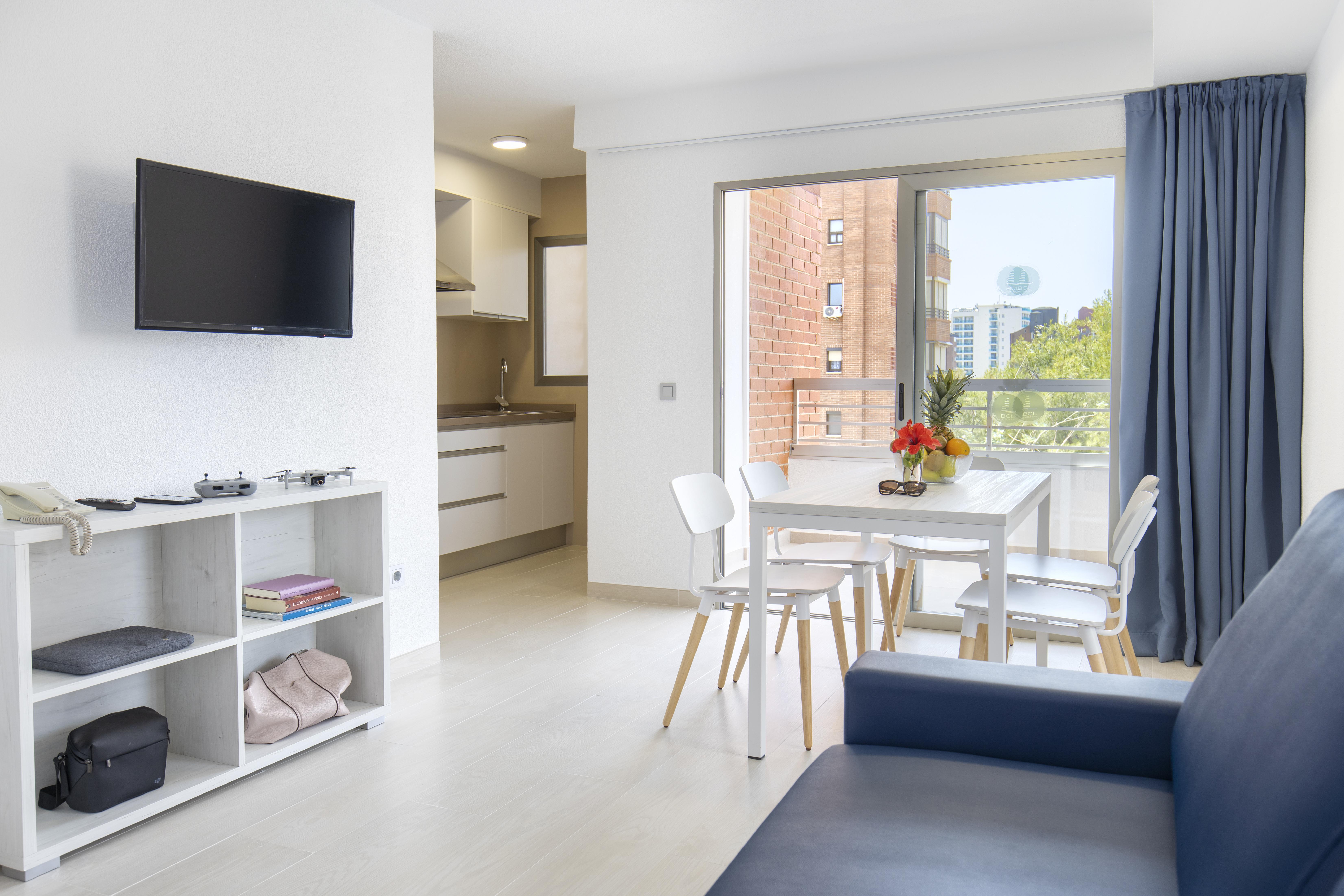 Bcl Levante Lux Apartahotel