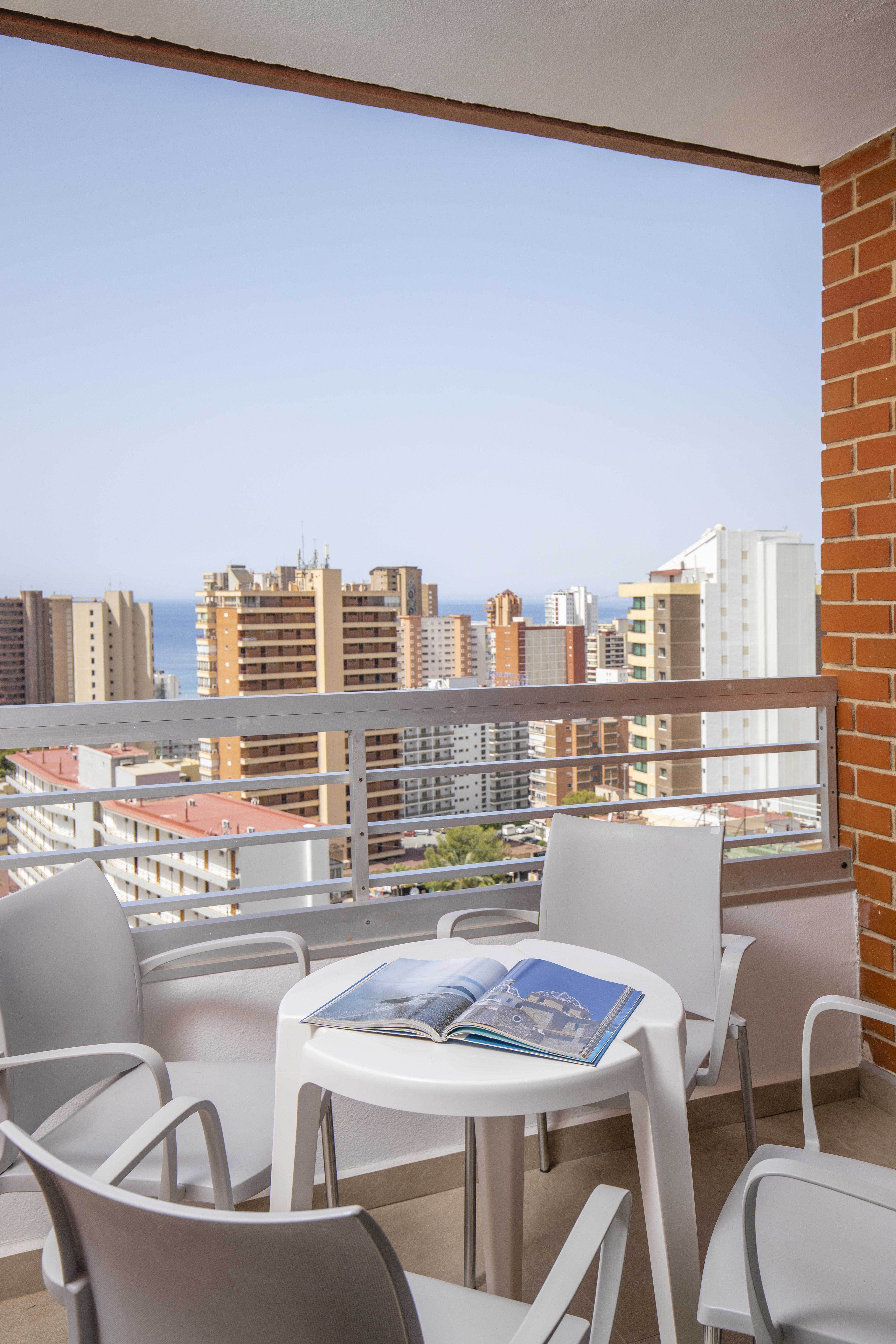 Bcl Levante Lux Apartahotel