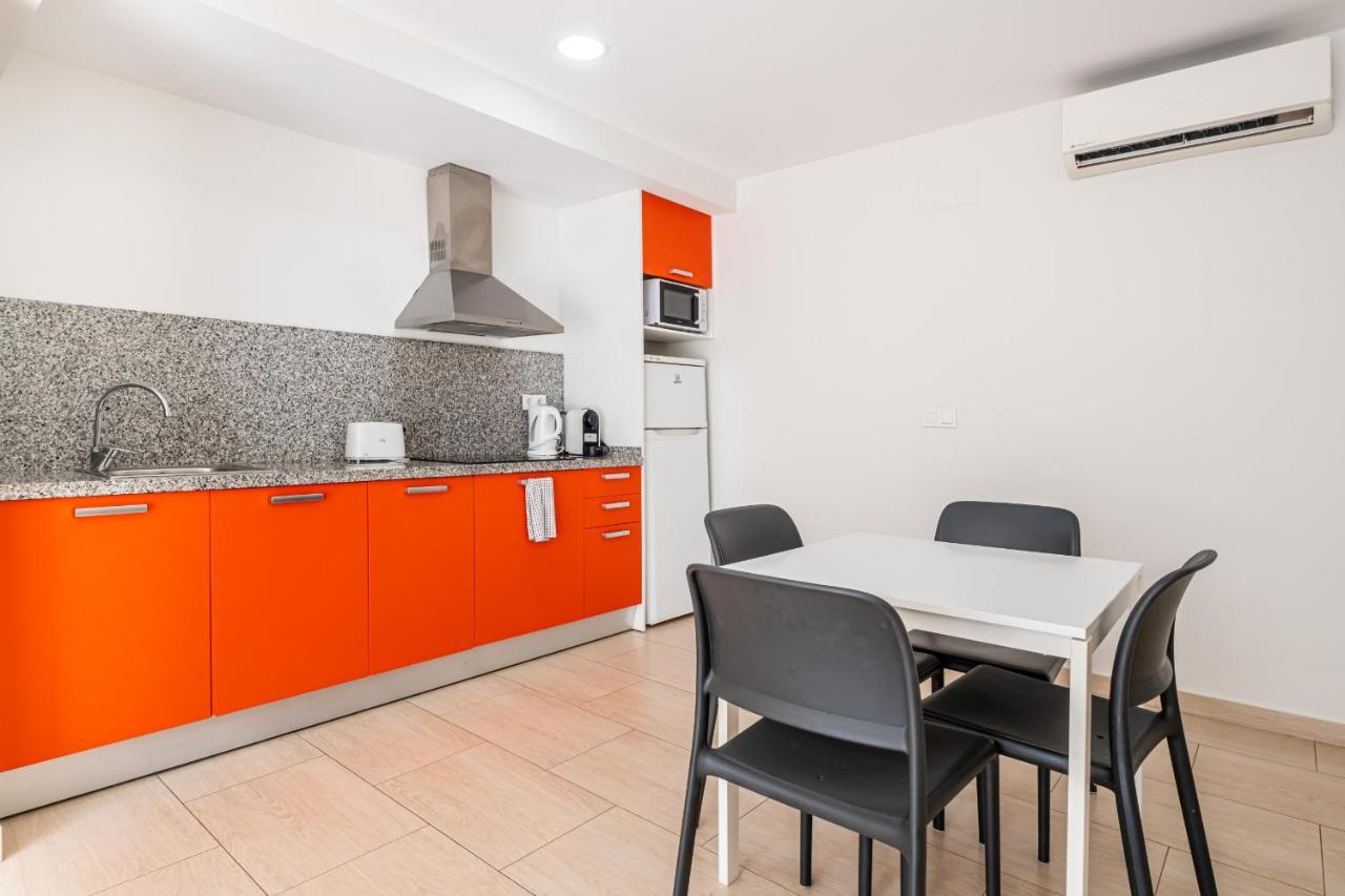 Apartahotel La Rosita Old Town B-21