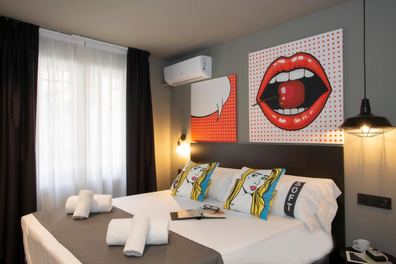 Casual Pop Art