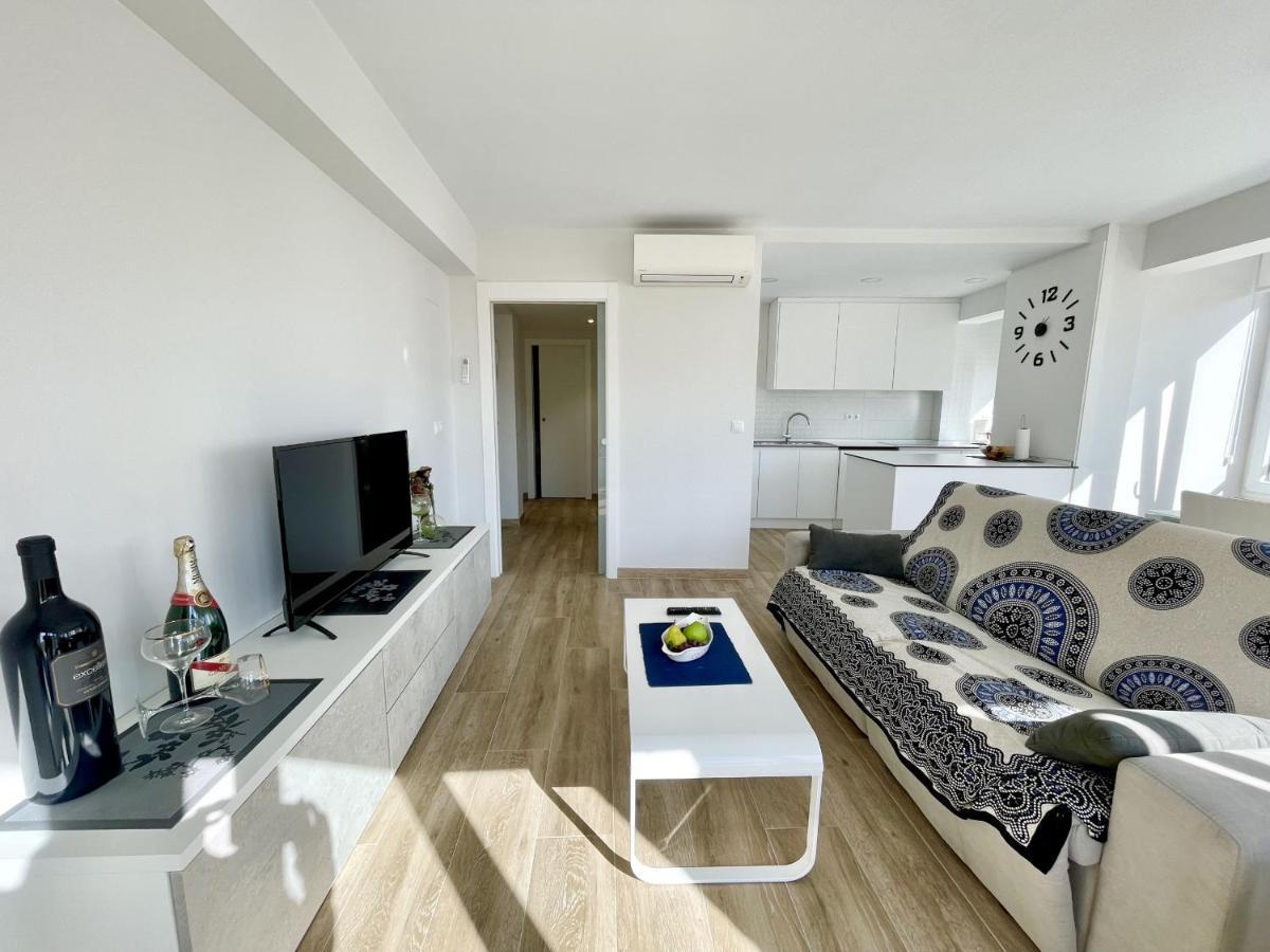 Luxury Center Apartamento *