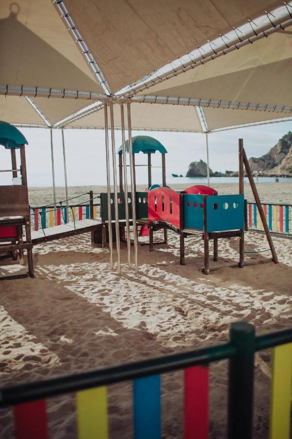 Bonito Con Piscina.