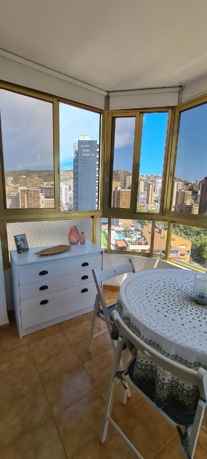 Gerona On The Strip With Pool & Parking Apartamento