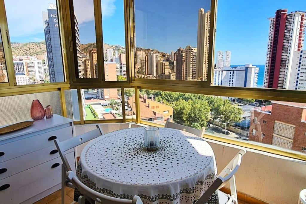 Gerona On The Strip With Pool & Parking Benidorm