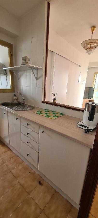 Gerona On The Strip With Pool & Parking Apartamento *