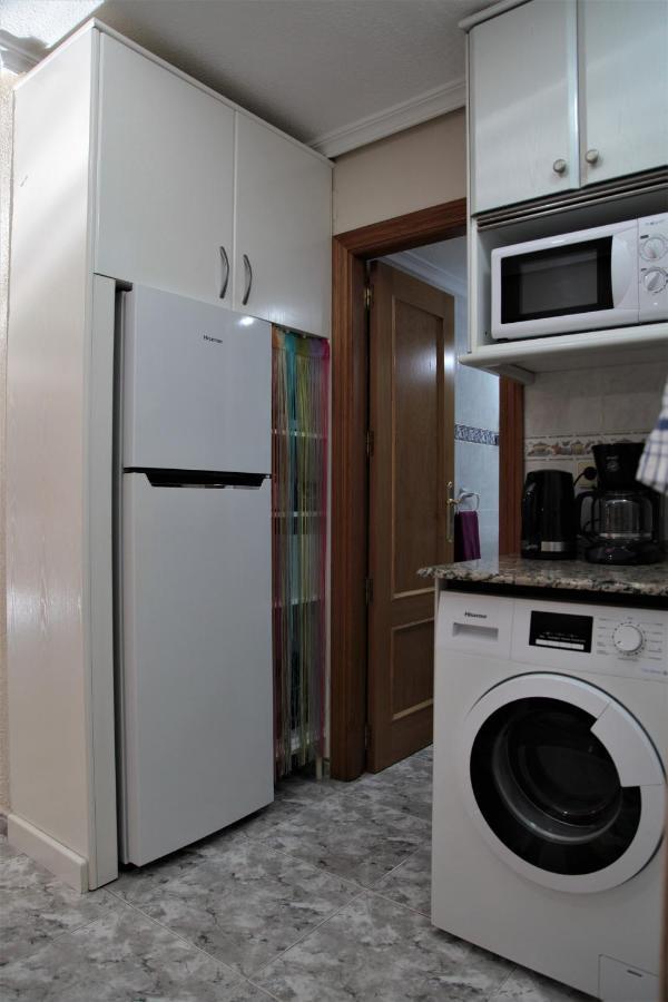 Cozy Just 8 Min Walk From The Beach! Apartamento Benidorm