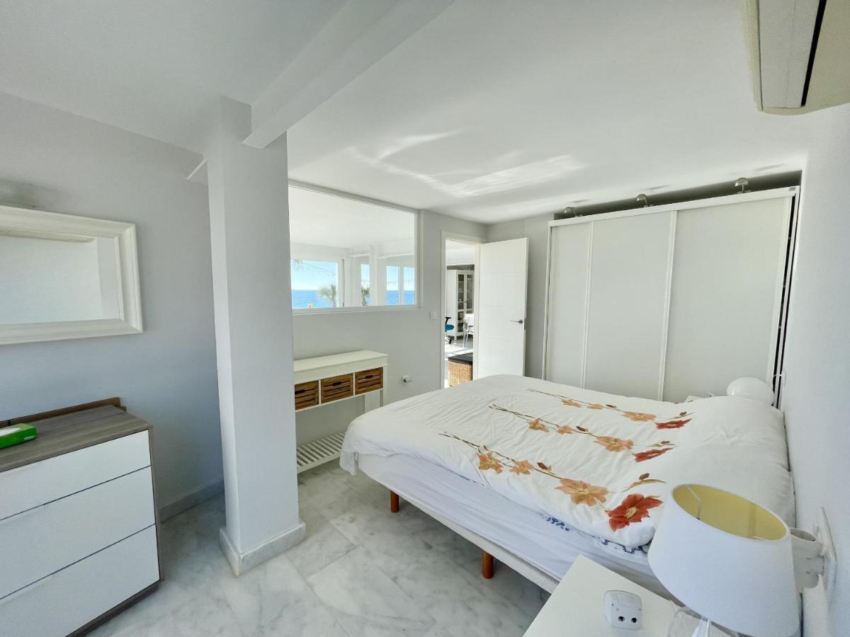 Iberia Seafront Apartamento *