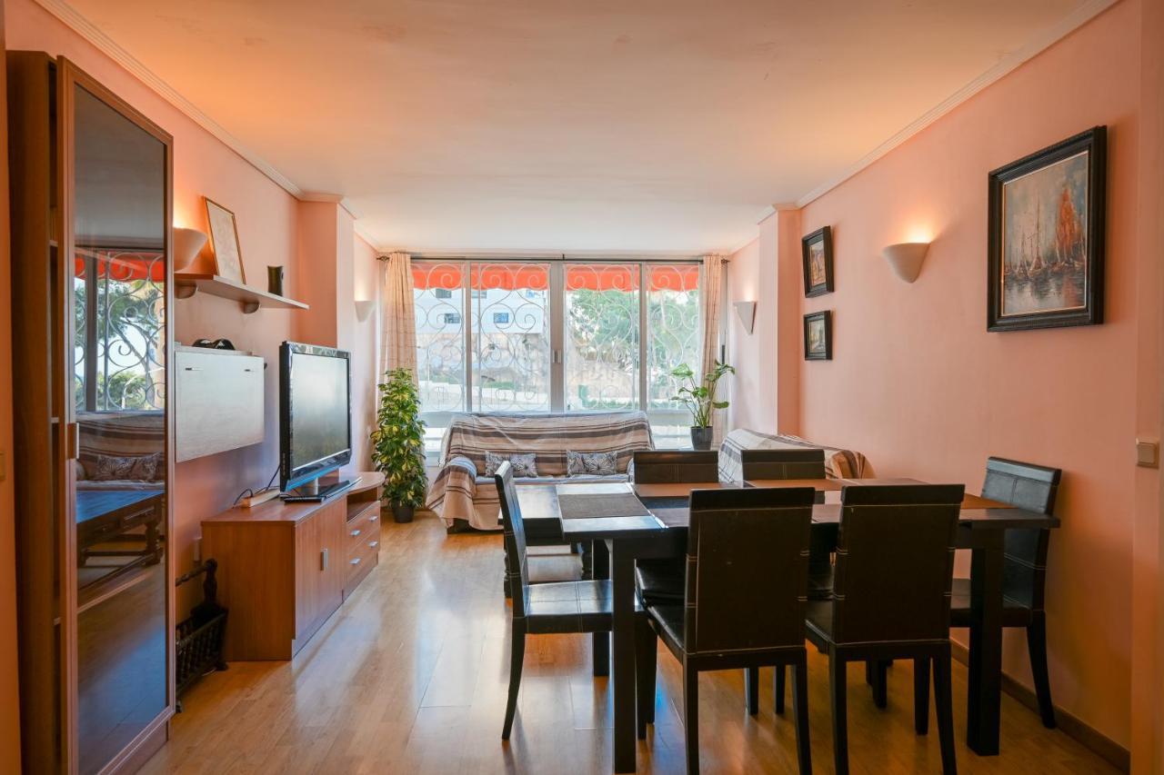 Beautiful Parque Loix 4 Bedroom Shared Pool, Tennis Court Apartamento
