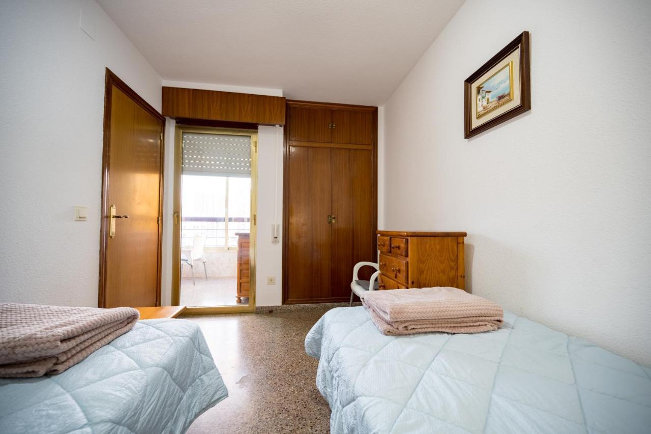One Bedroom Flat With Shared Pool In Acuarium Ii Apartamento Benidorm