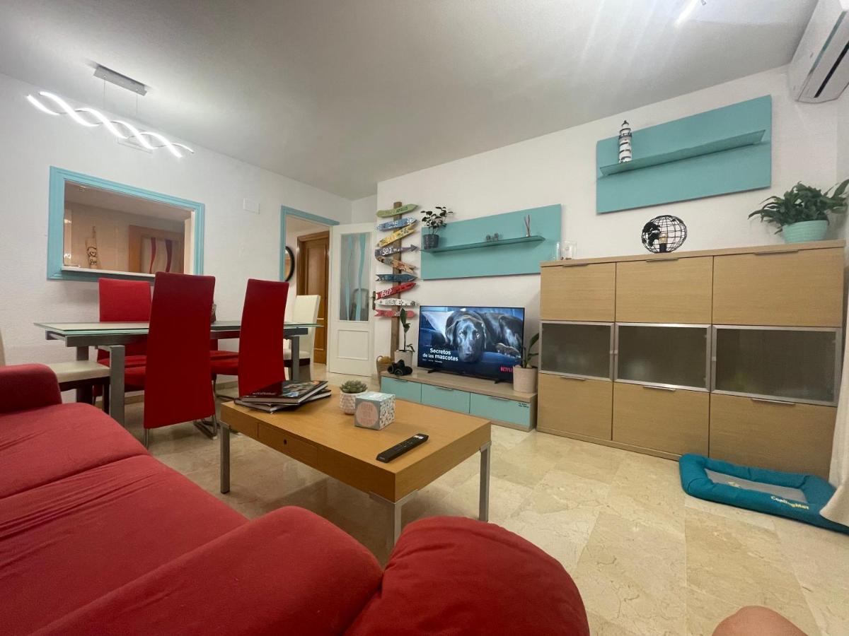 Traveler's With Sea View, Free Coffee & Parking Benidorm