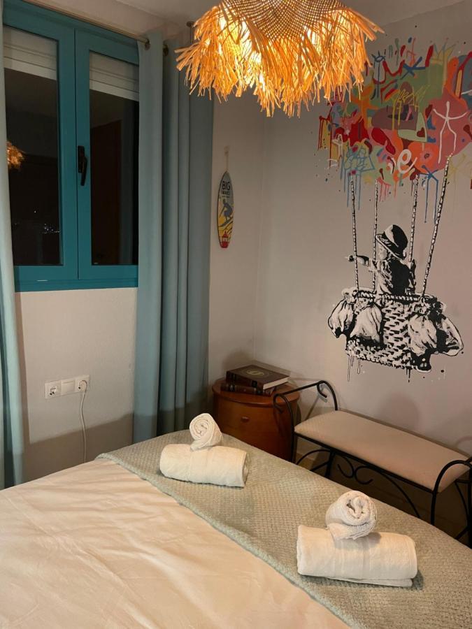 Traveler's With Sea View, Free Coffee & Parking Apartamento