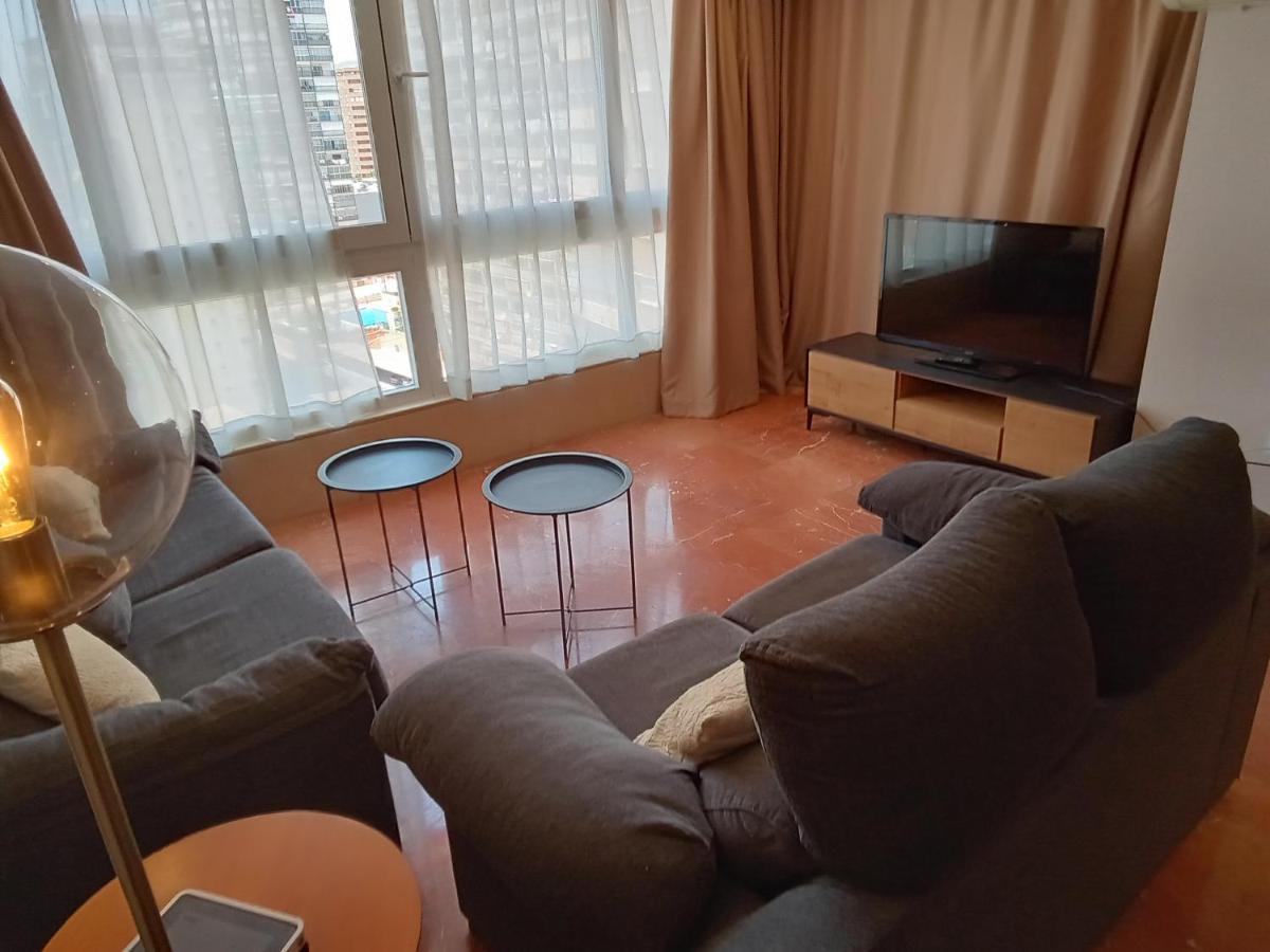 Alteanos, Centrico Y Confortable, Soleado, Con Piscina Y Jardines, Tenis, Parking Exterior Comunitario, Y La Playa Andando 10 Min Apartamento Benidorm