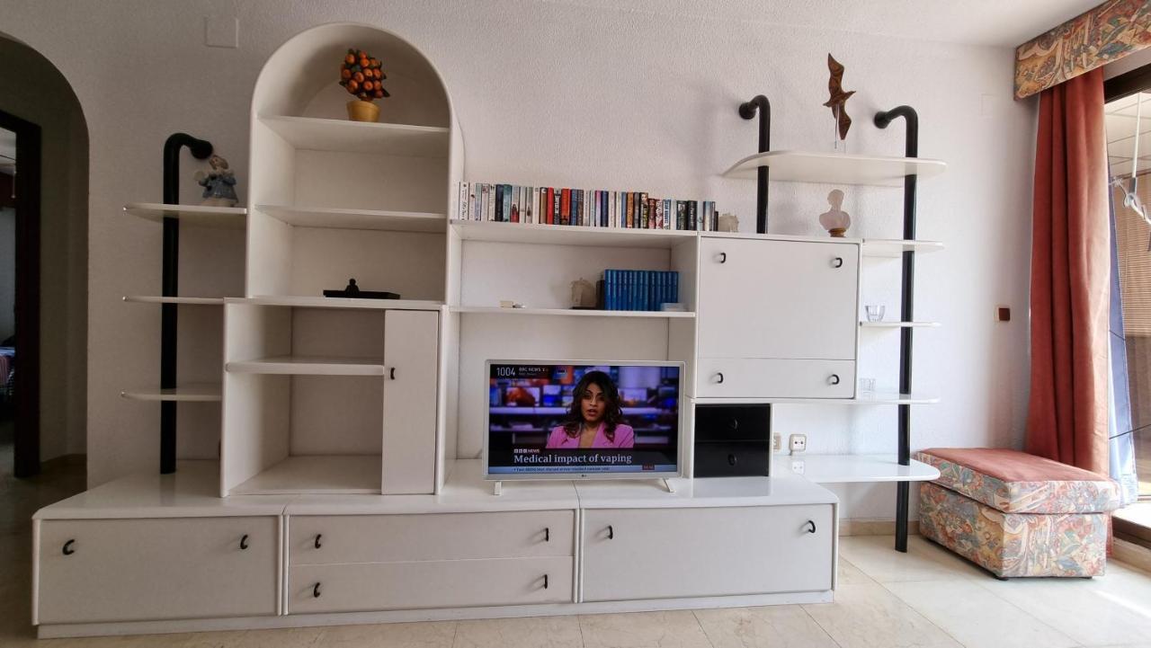 Apartamento Atico Con Terraza Y 2 En Casco Antiguo *