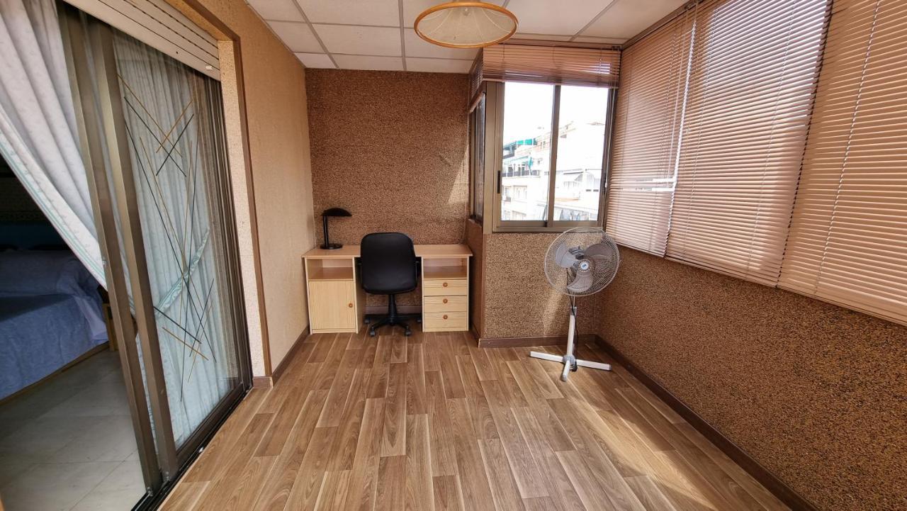 Apartamento Atico Con Terraza Y 2 En Casco Antiguo