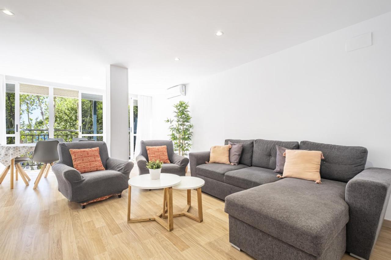 Ilice 3-d Levante Apartamento