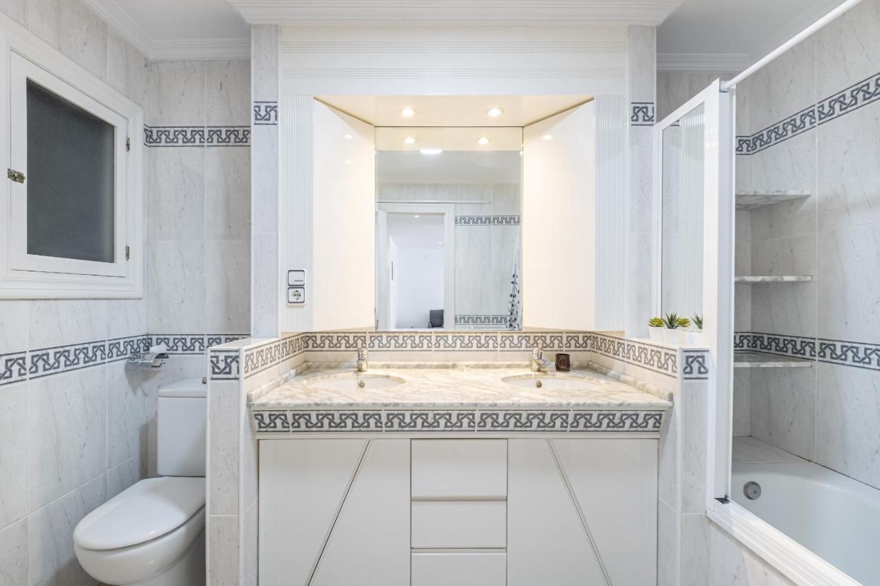 Ilice 3-d Levante Apartamento *
