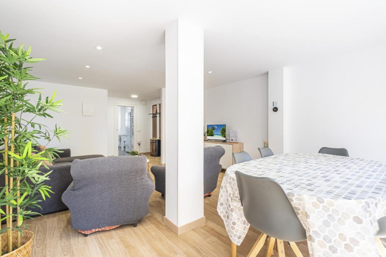 Ilice 3-d Levante Apartamento