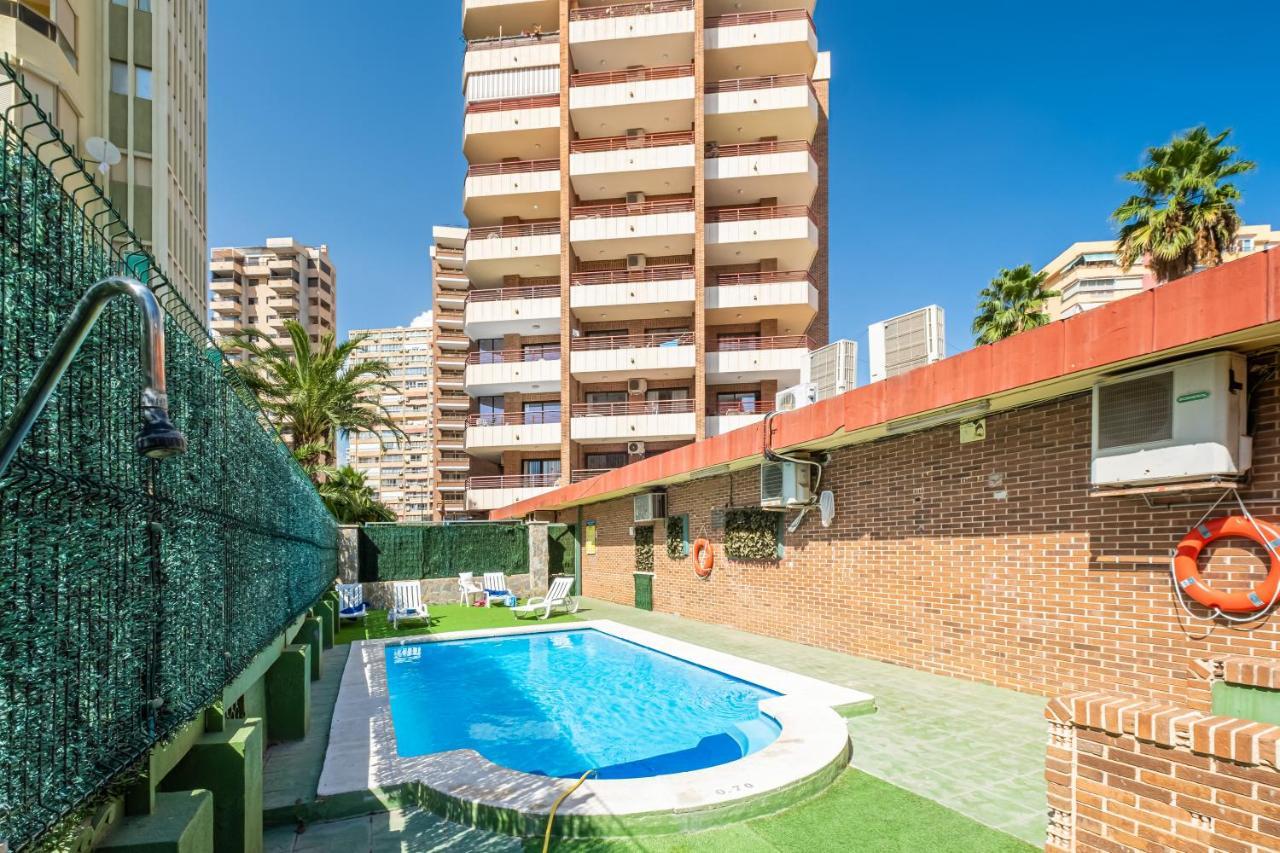 Carlos V 2-a Benidorm