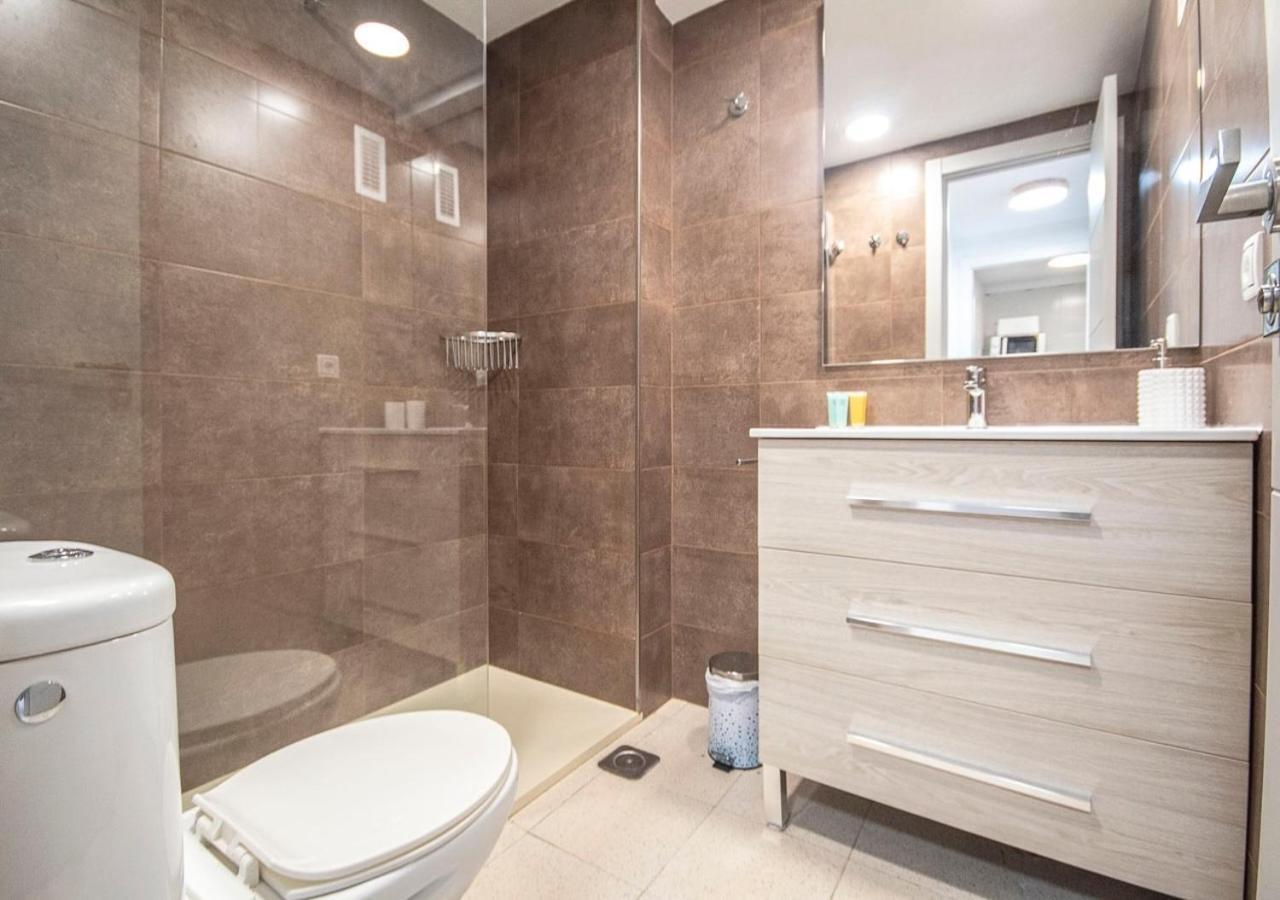 Apartamento Piso Con Vista En Torre Domo 16 Playa Levante Benidorm