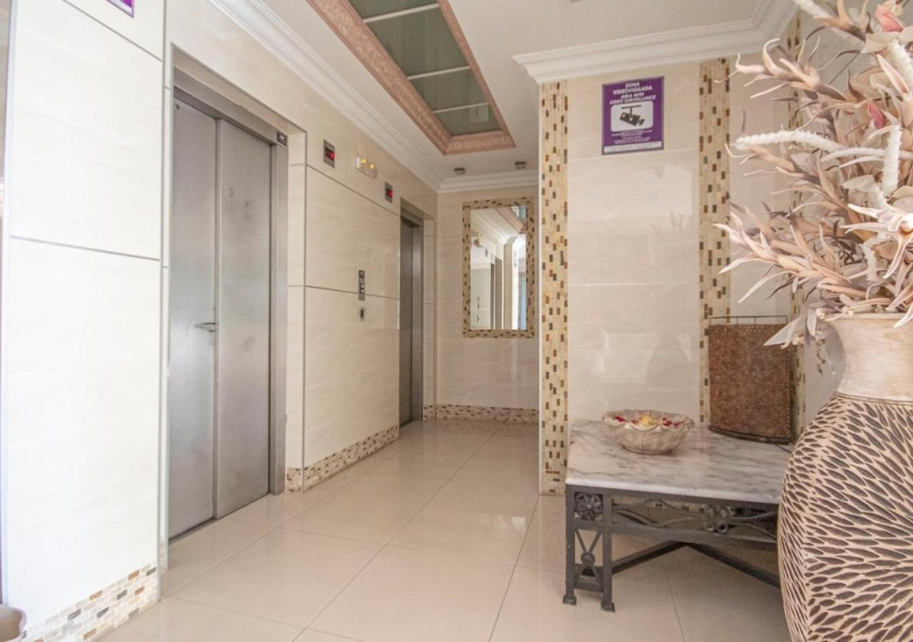 Apartamento Piso Con Vista En Torre Domo 16 Playa Levante